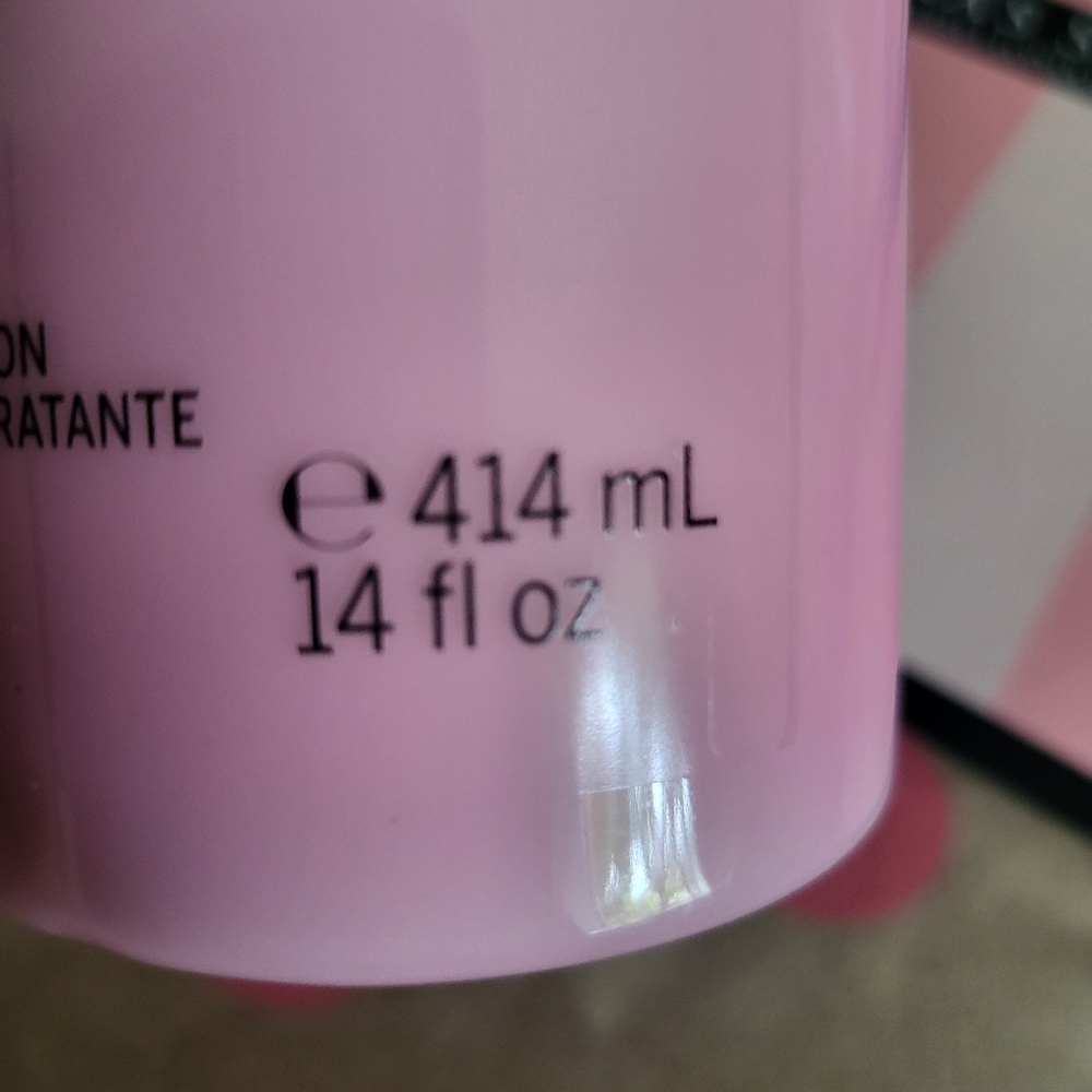 BRAND NEW PINK Victoria's Secret Coco Lotion 14 fl oz Hydrates Skin - Picture 3 of 4